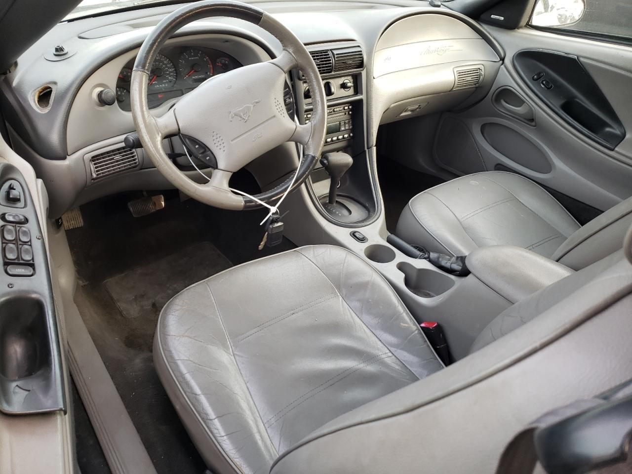 2004 FORD MUSTANG