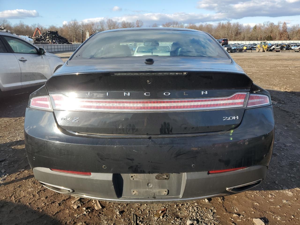 2017 LINCOLN MKZ
