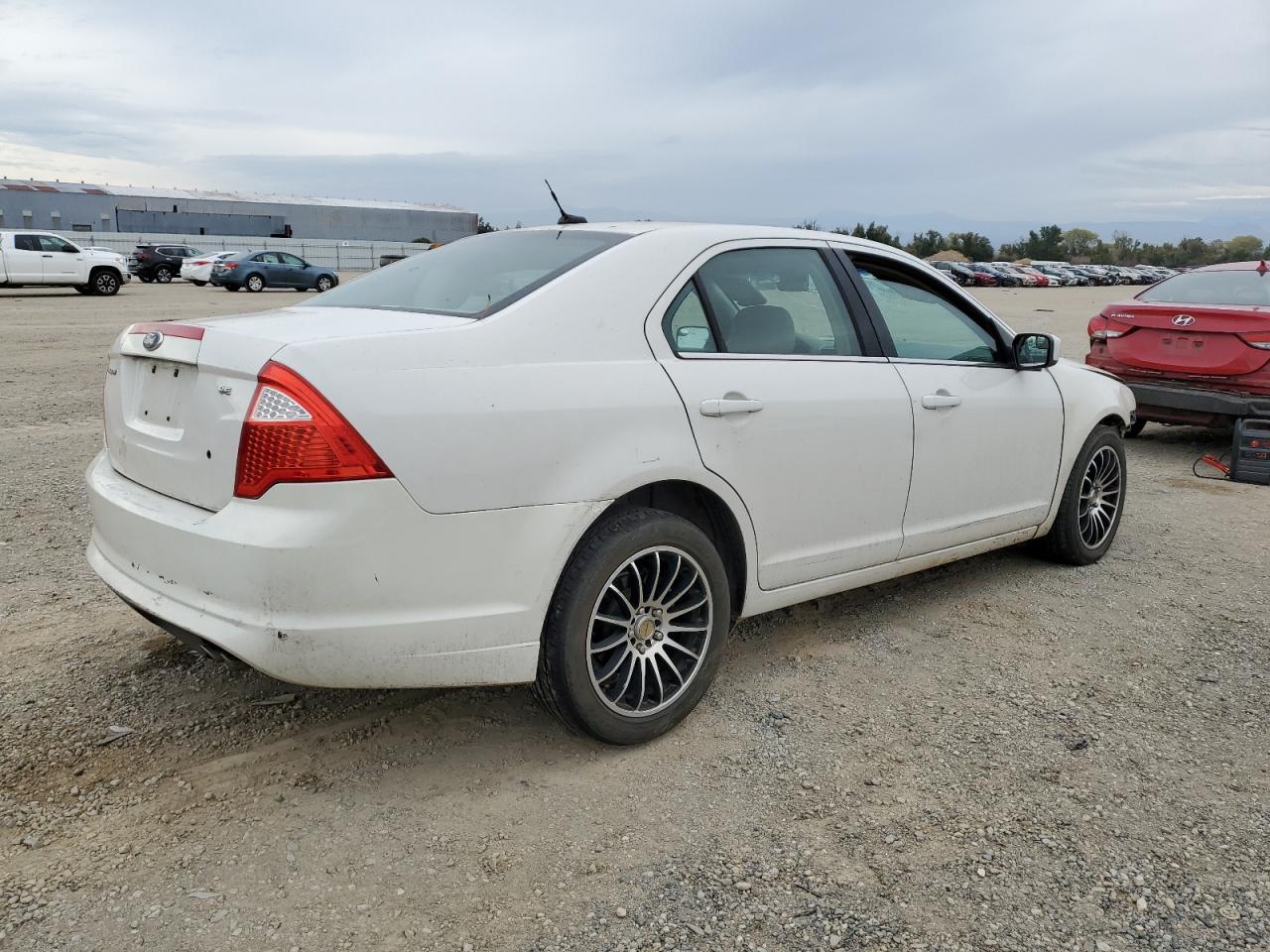 2011 FORD FUSION