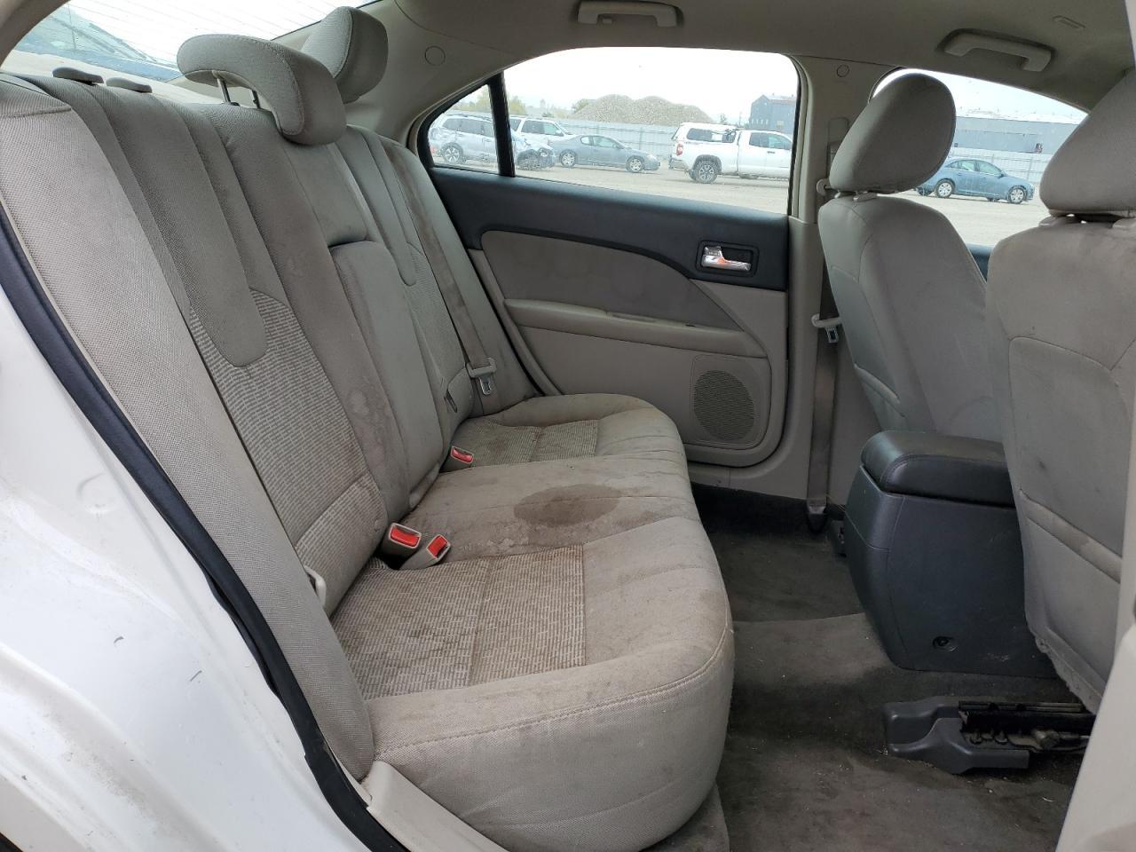 2011 FORD FUSION