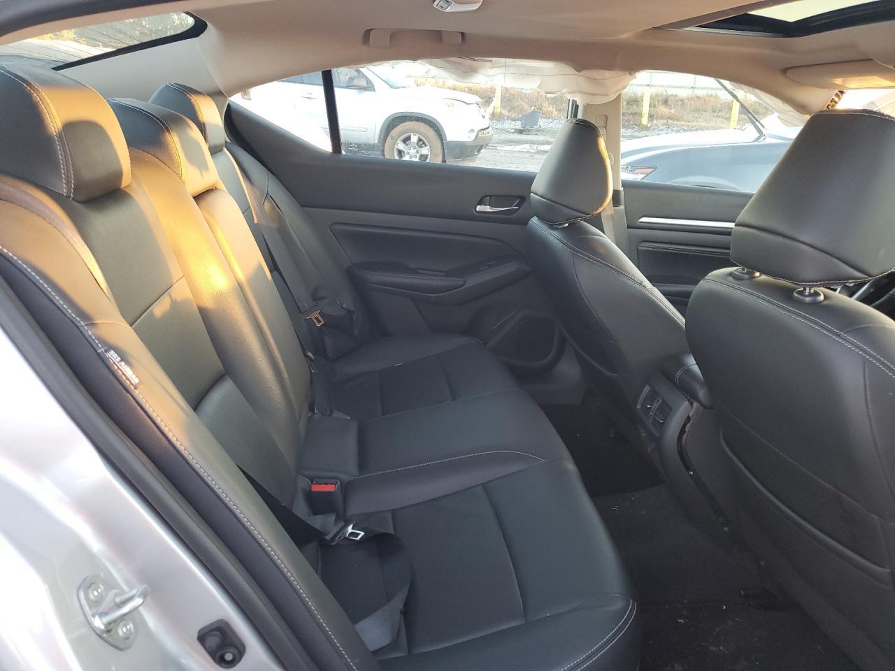 2022 NISSAN ALTIMA