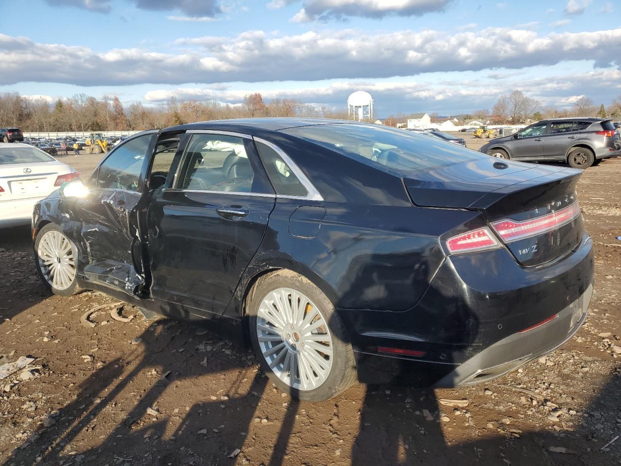 2017 LINCOLN MKZ