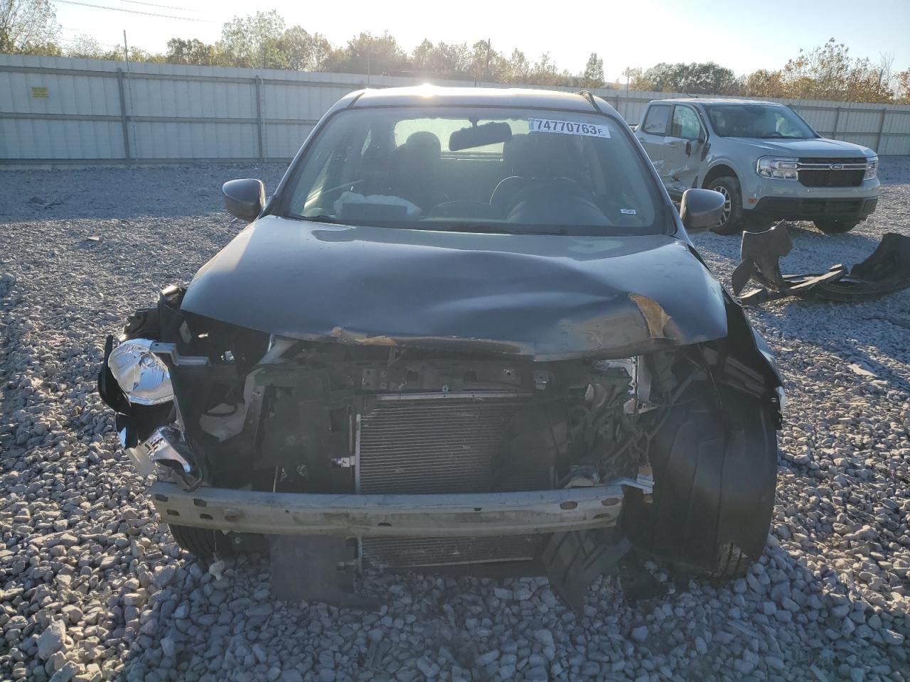 2015 NISSAN VERSA