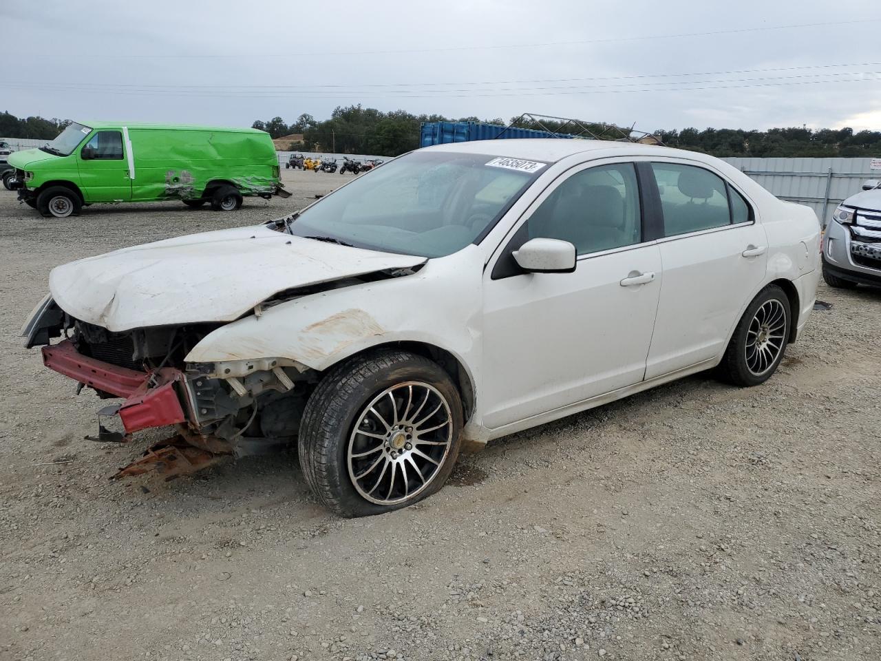 2011 FORD FUSION