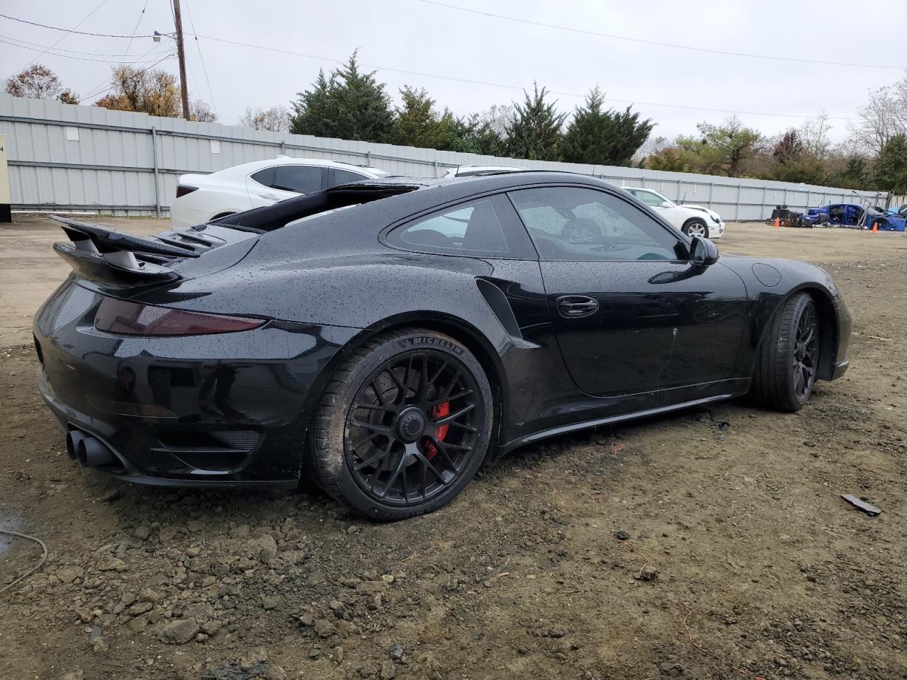 2015 PORSCHE 911