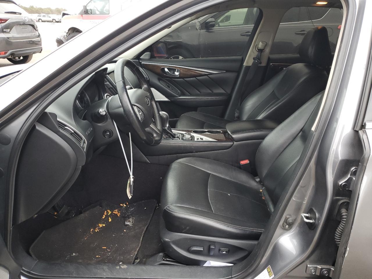 2017 INFINITI Q50