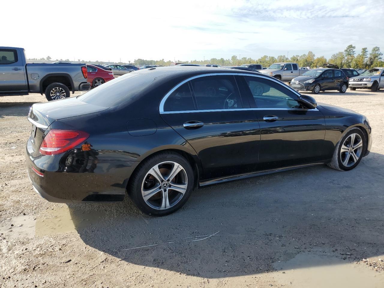 2018 MERCEDES-BENZ E-Class
