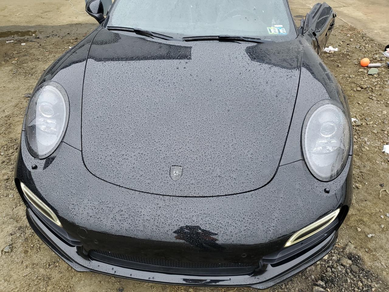 2015 PORSCHE 911