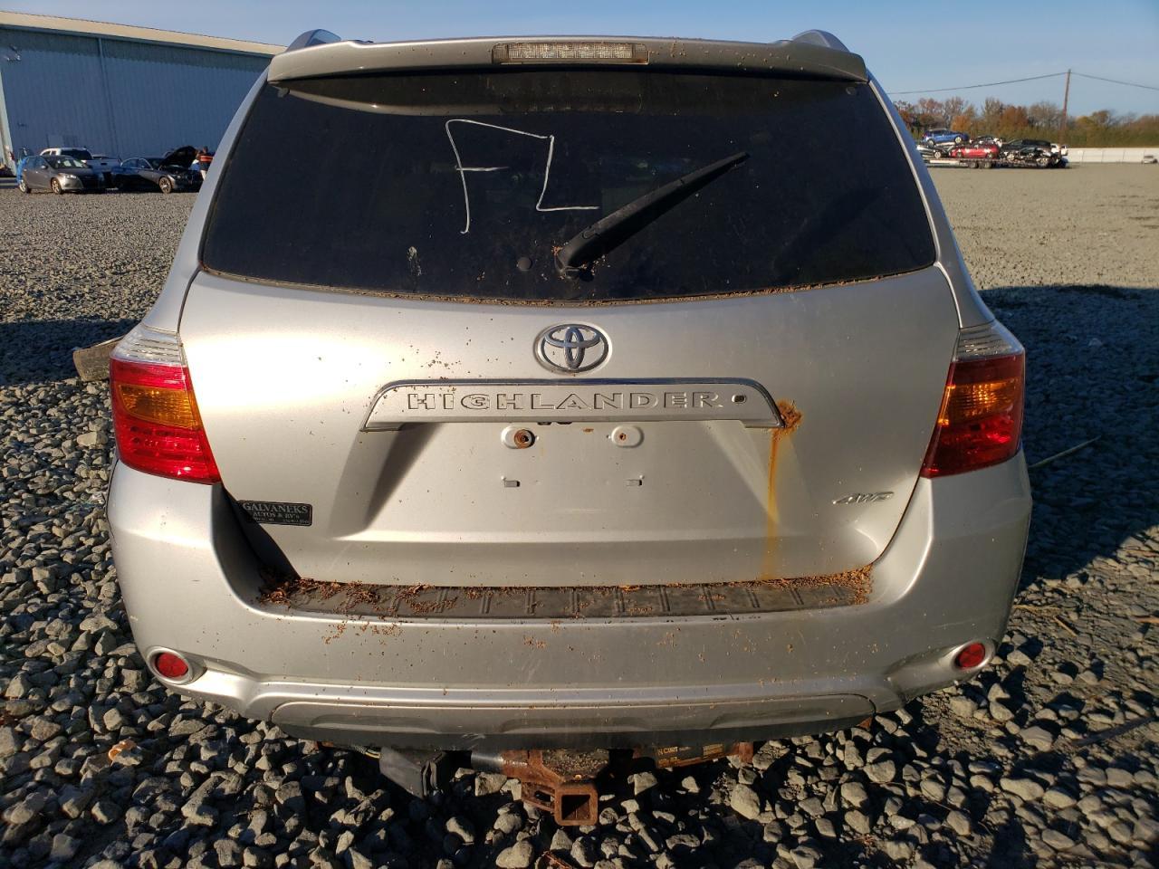 2010 TOYOTA HIGHLANDER