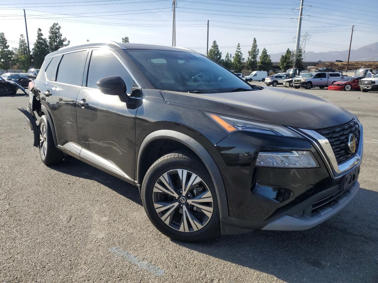 2021 NISSAN ROGUE