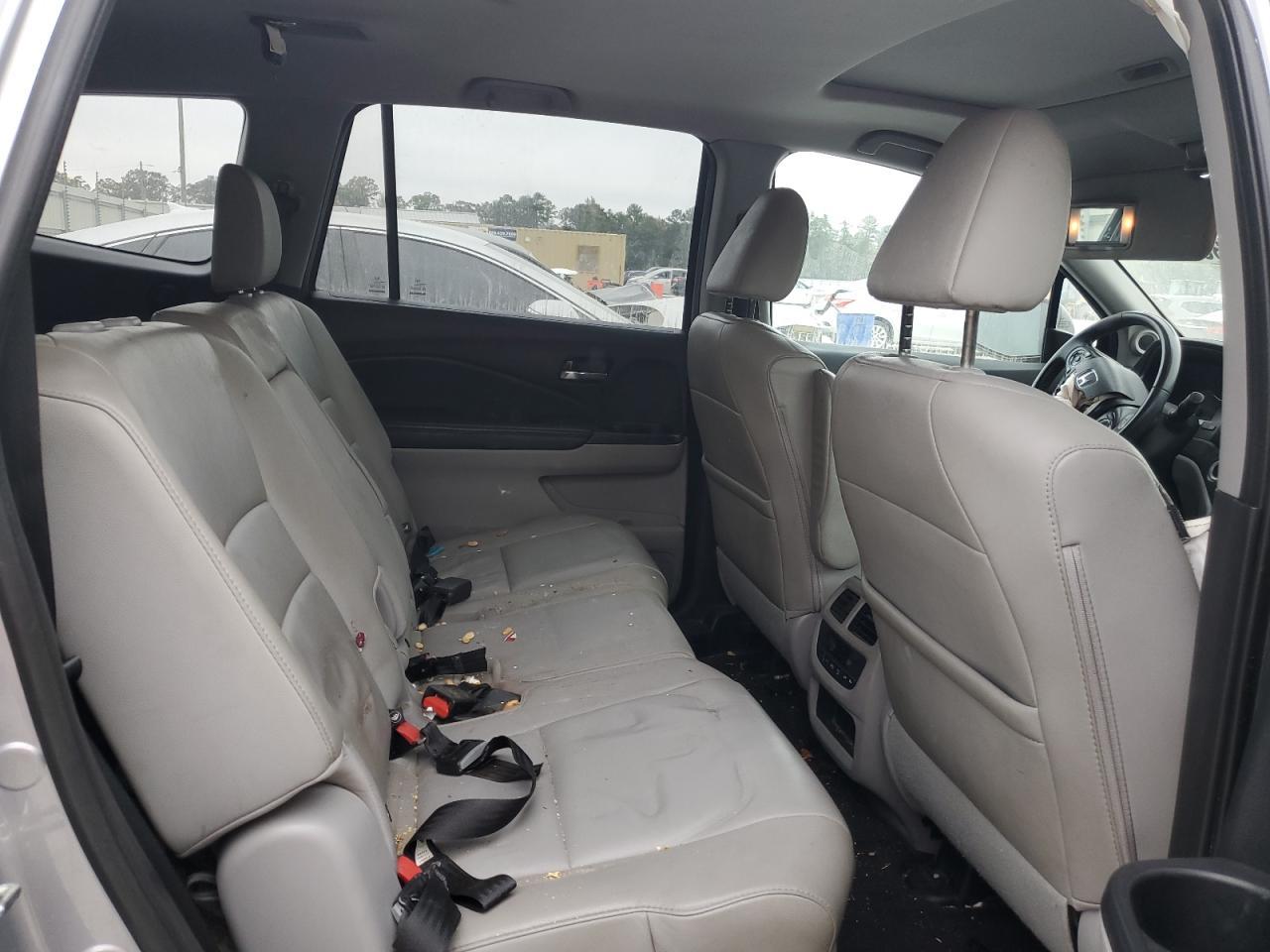 2016 HONDA PILOT
