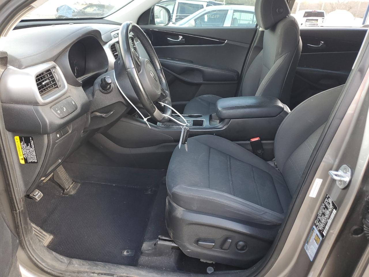 2017 KIA SORENTO