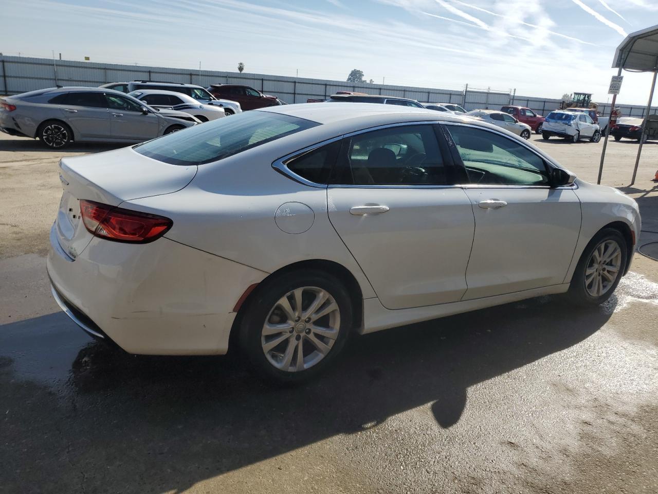 2015 CHRYSLER 200