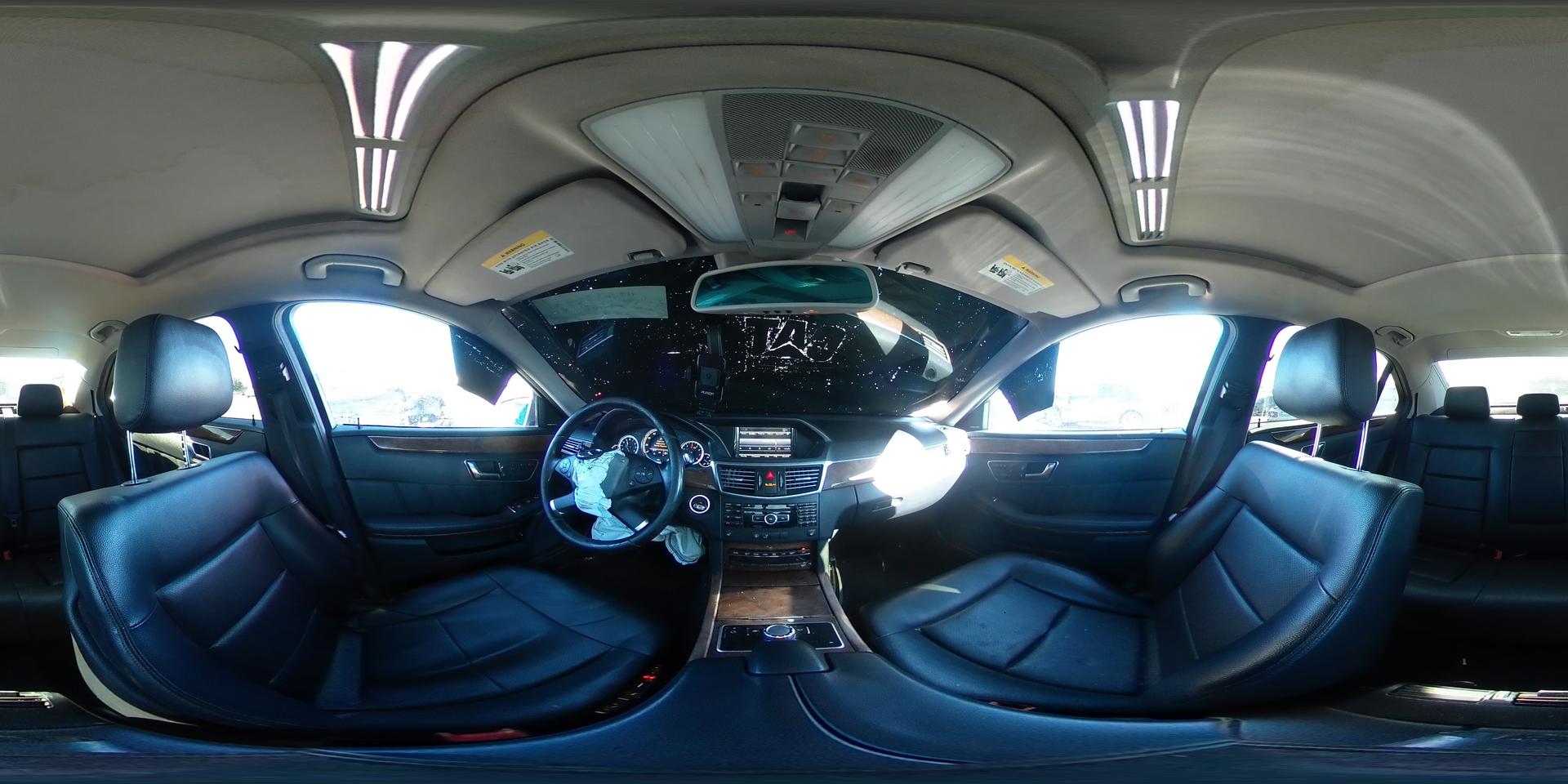 2013 MERCEDES-BENZ E-Class
