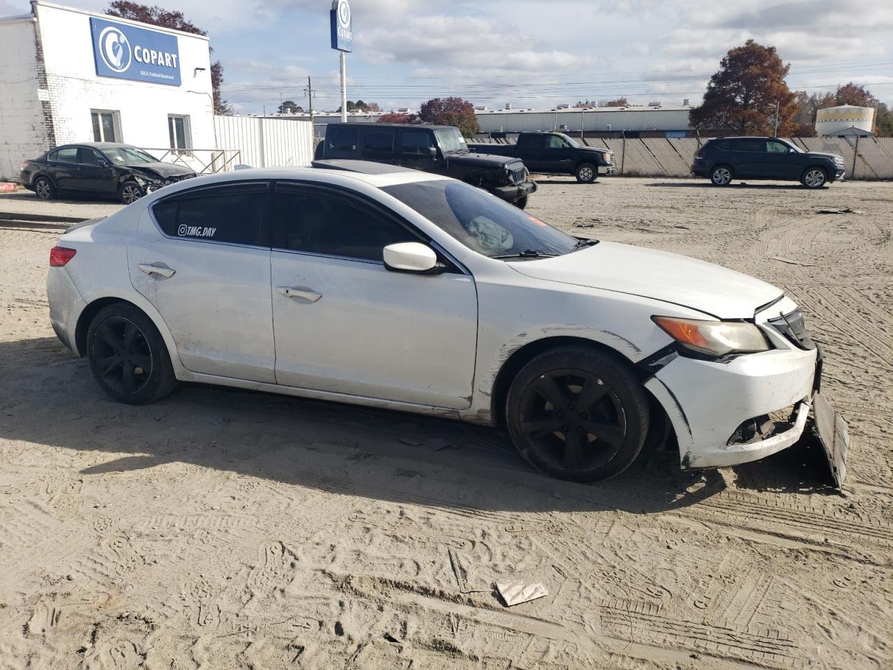 2013 ACURA ILX
