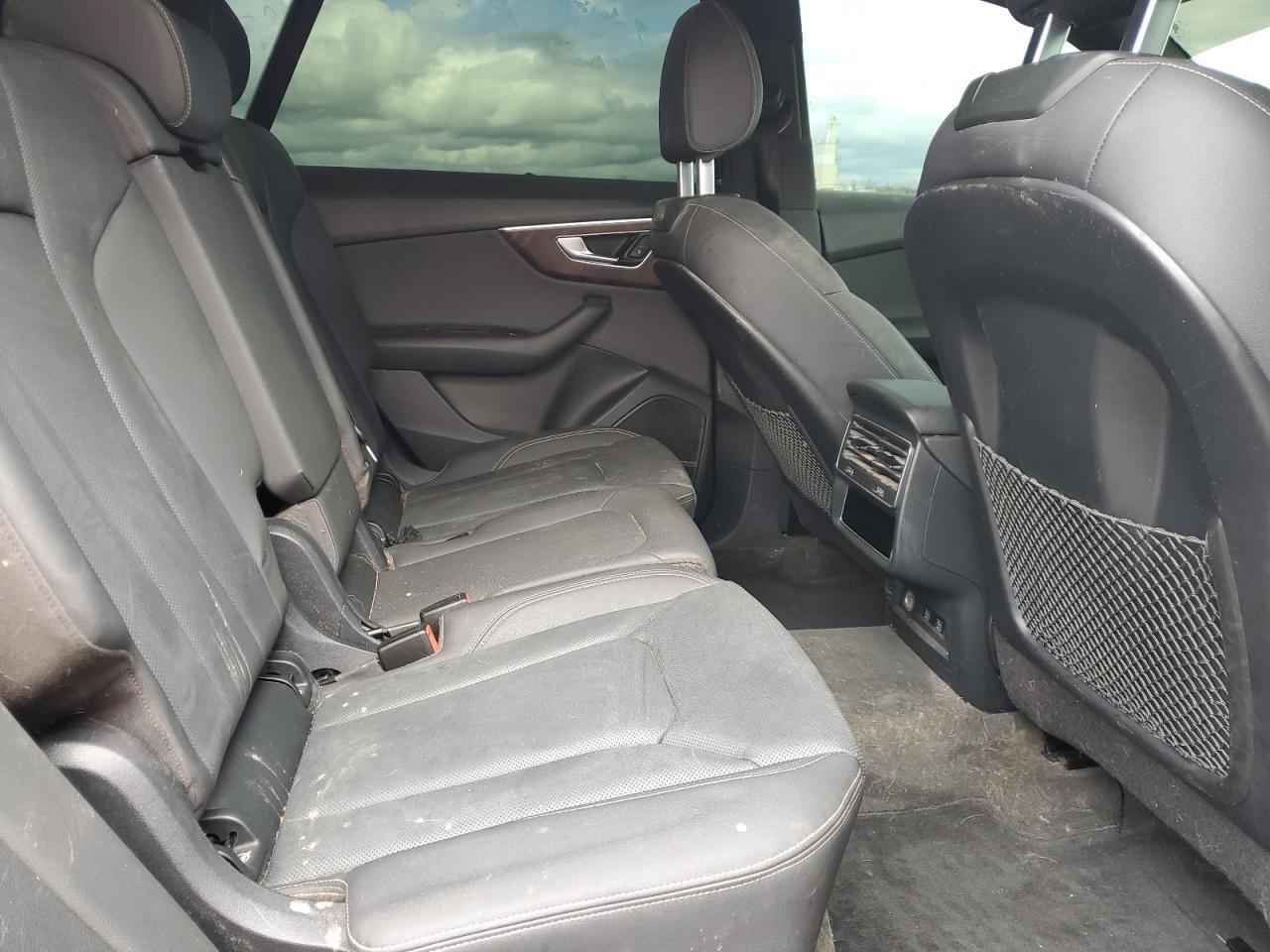 2019 AUDI Q8