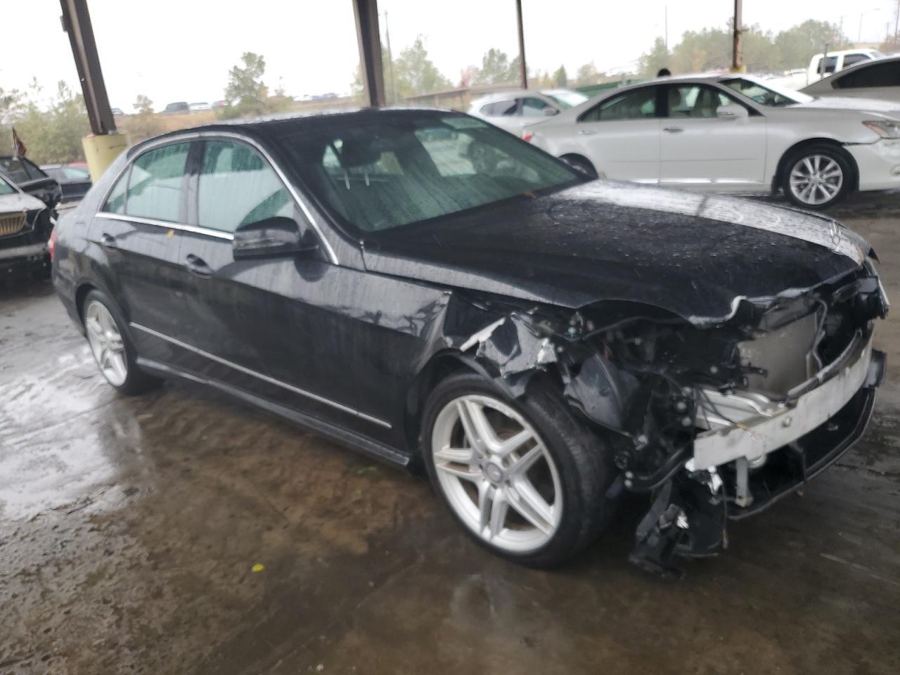 2013 MERCEDES-BENZ E-Class