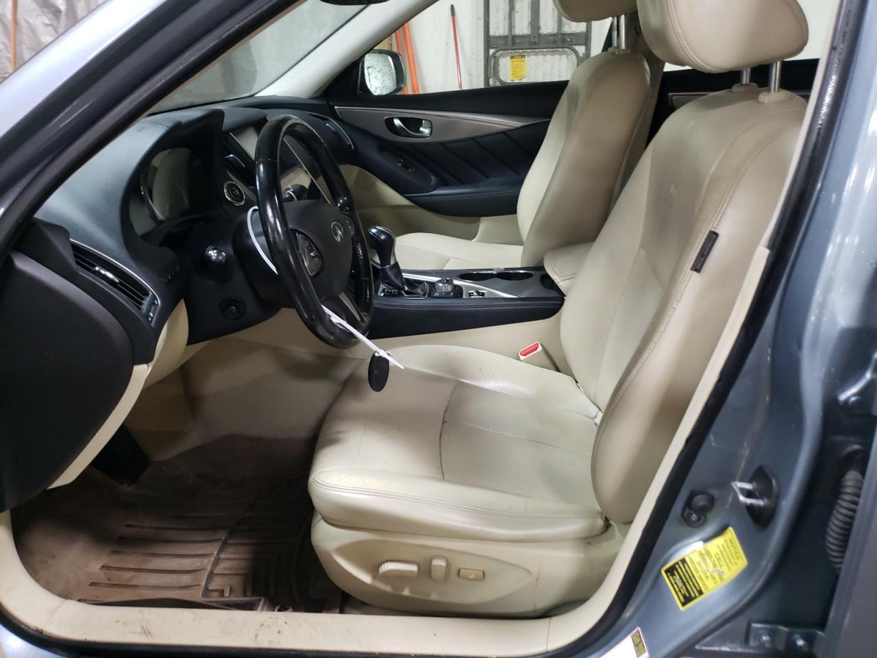 2014 INFINITI Q50