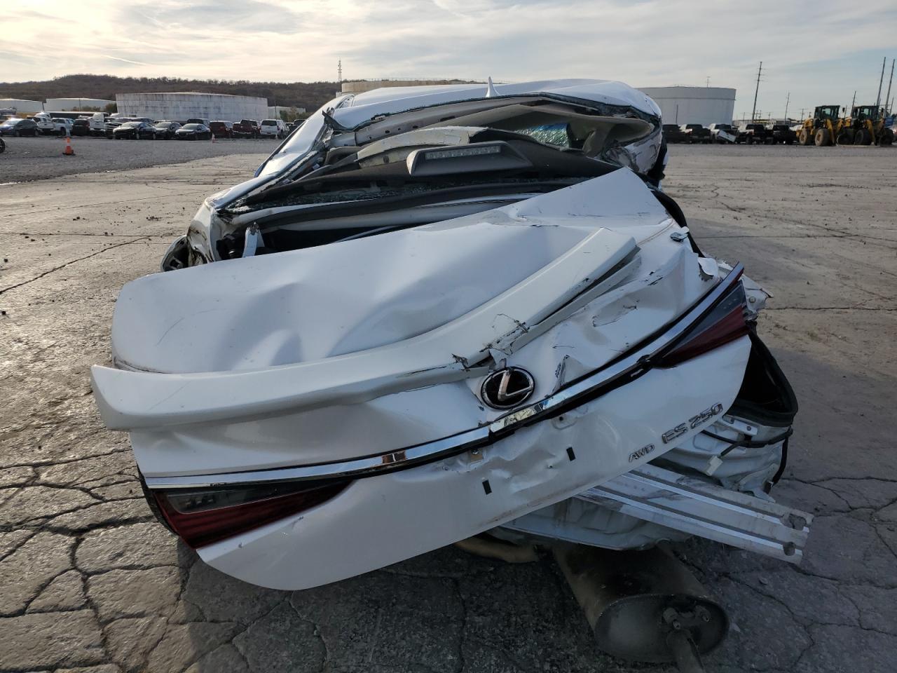 2021 LEXUS Es