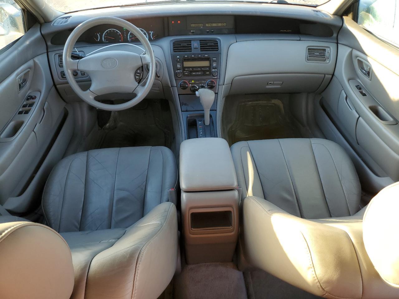 2001 TOYOTA Avalon