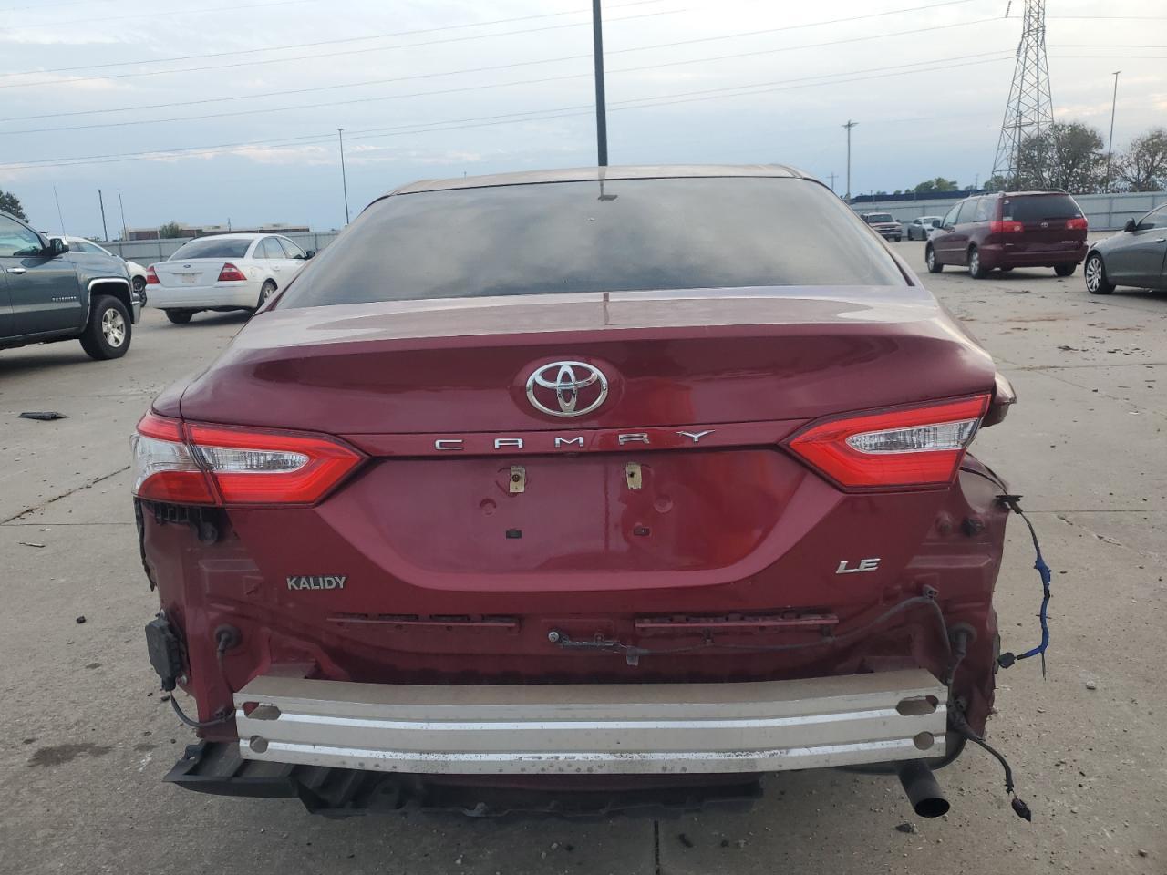 2018 TOYOTA CAMRY