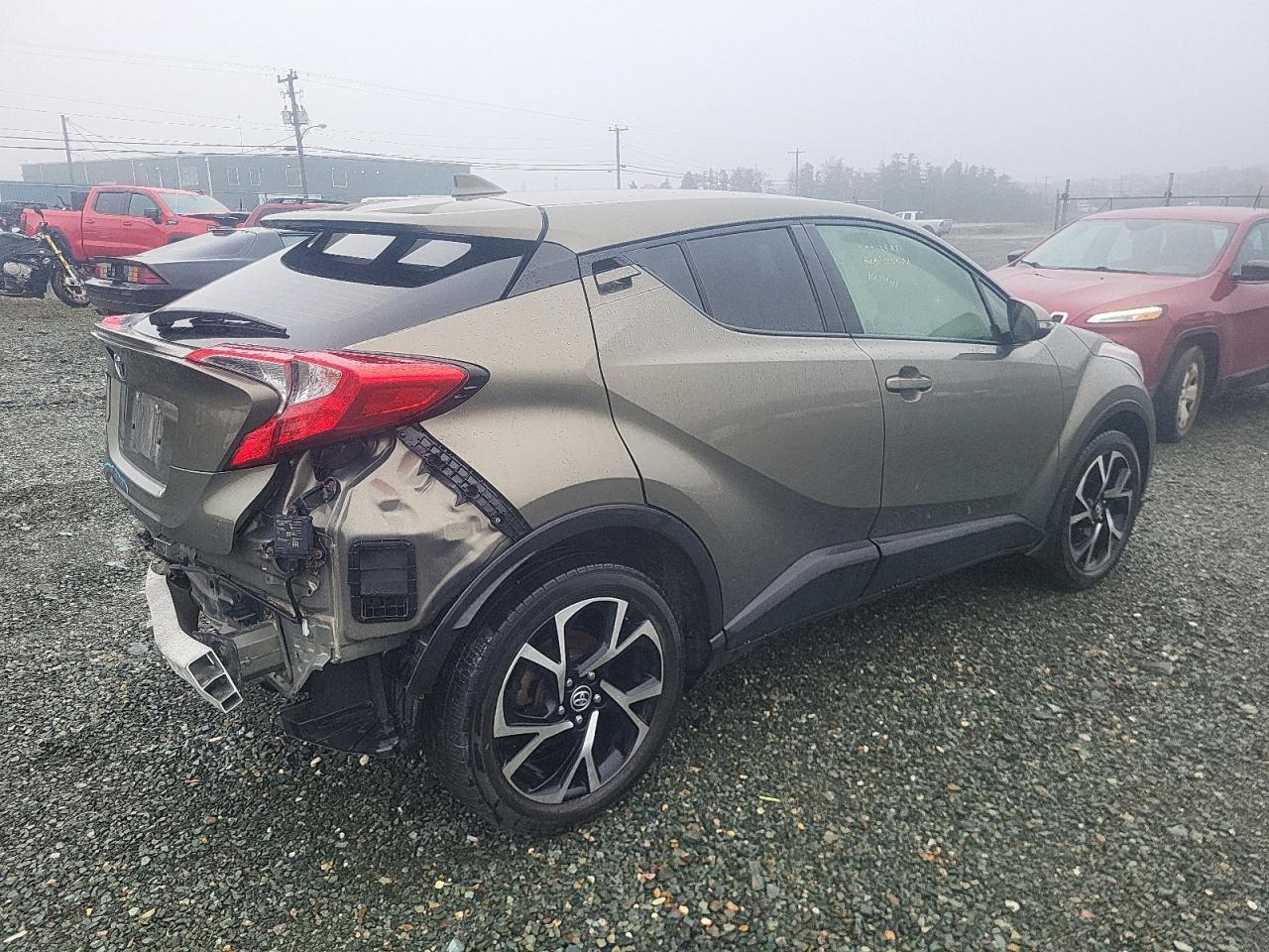 2021 TOYOTA C-HR