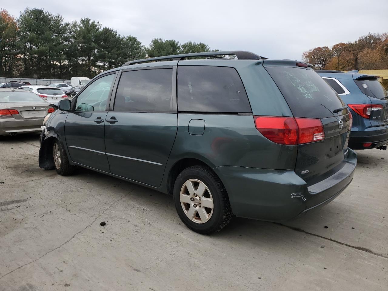 2005 TOYOTA SIENNA