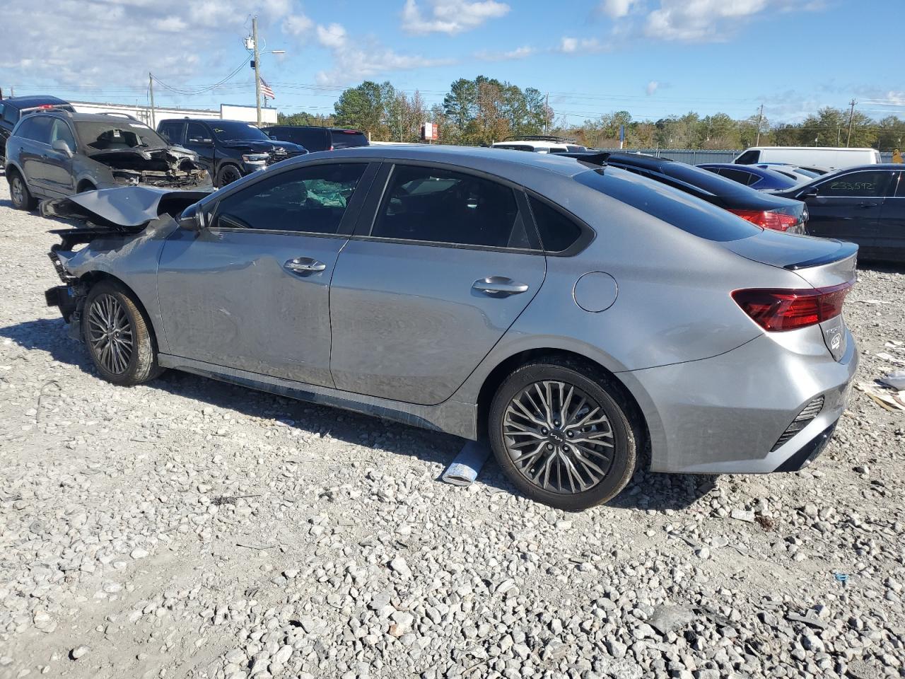 2024 KIA FORTE