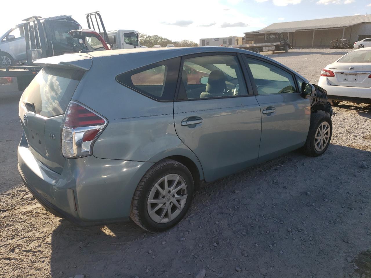 2015 TOYOTA PRIUS