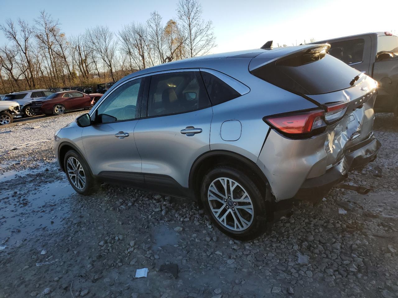 2022 FORD ESCAPE