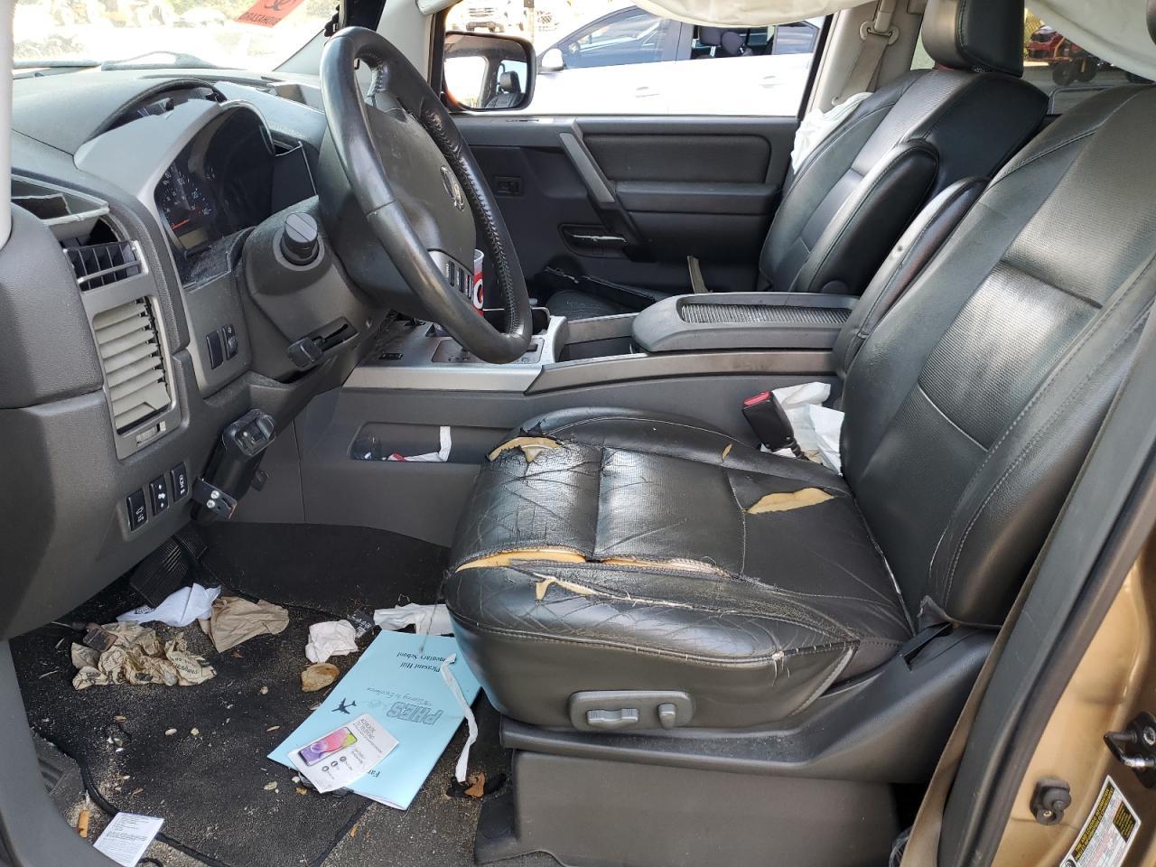 2005 NISSAN Armada