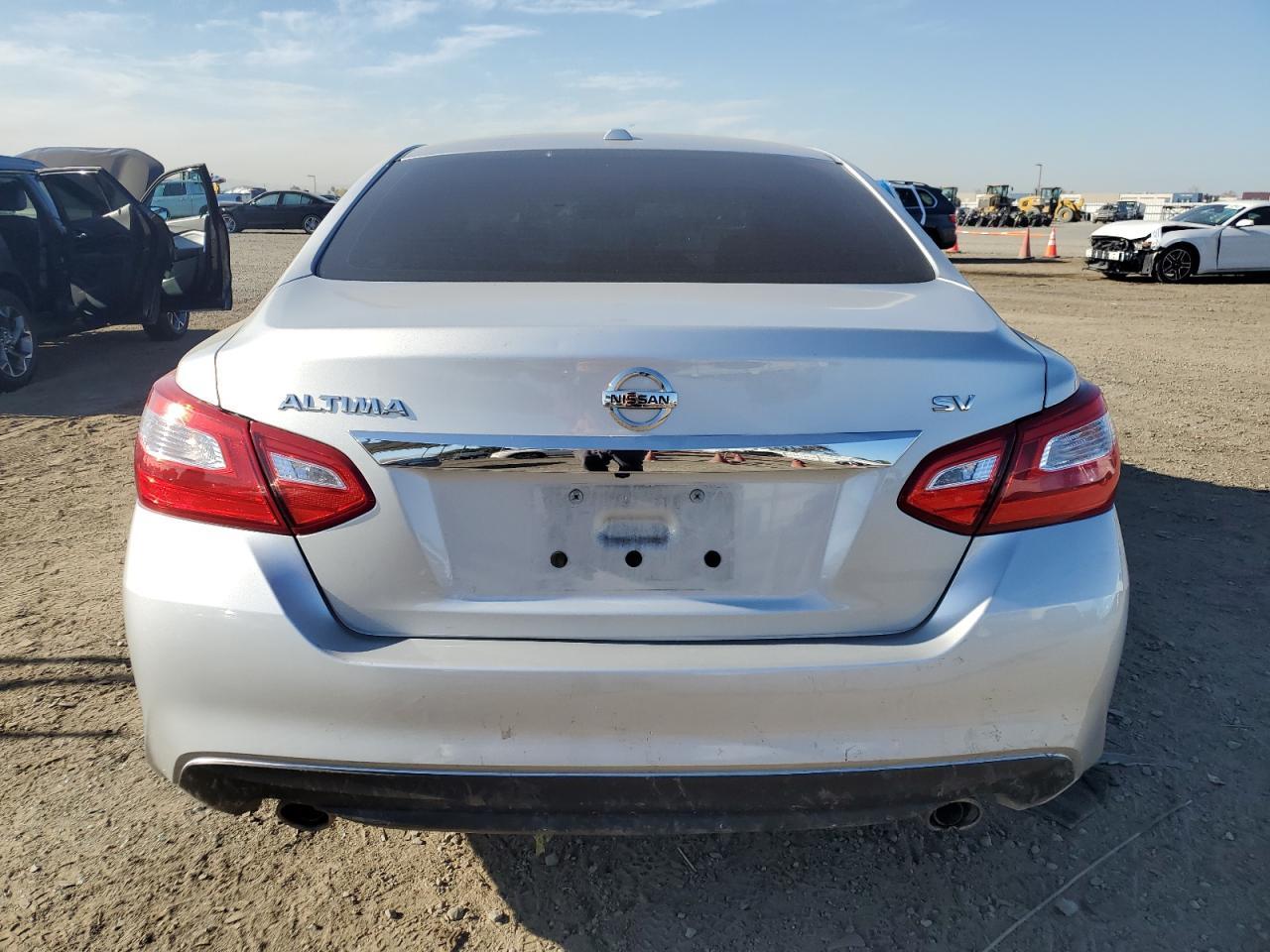 2017 NISSAN ALTIMA