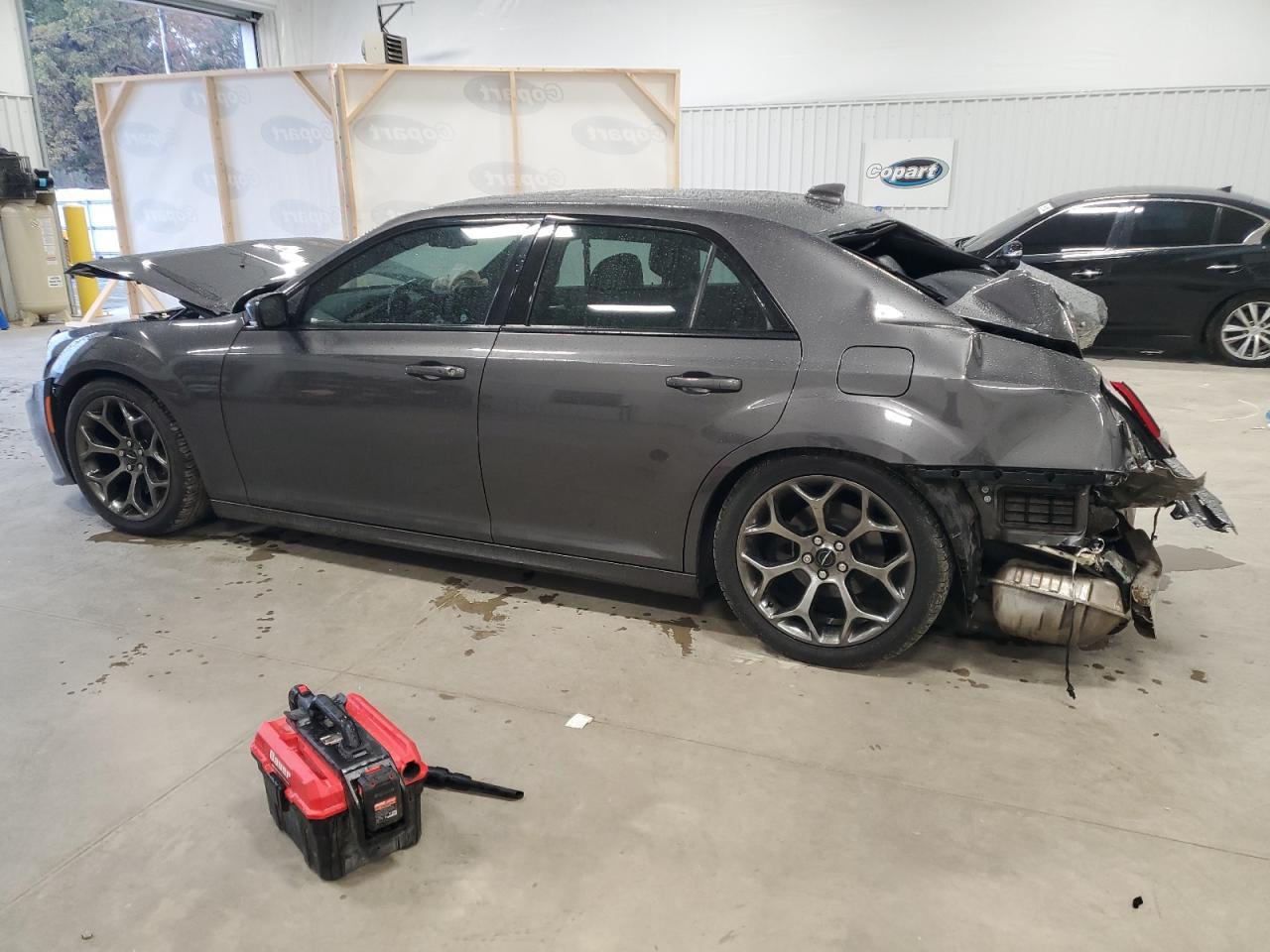 2018 CHRYSLER 300
