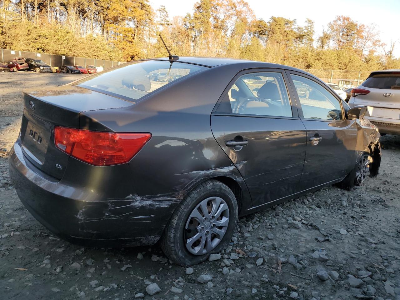 2010 KIA FORTE