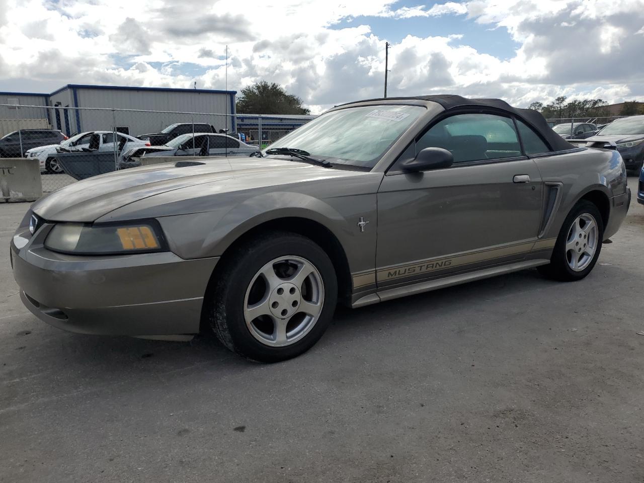 2002 FORD MUSTANG