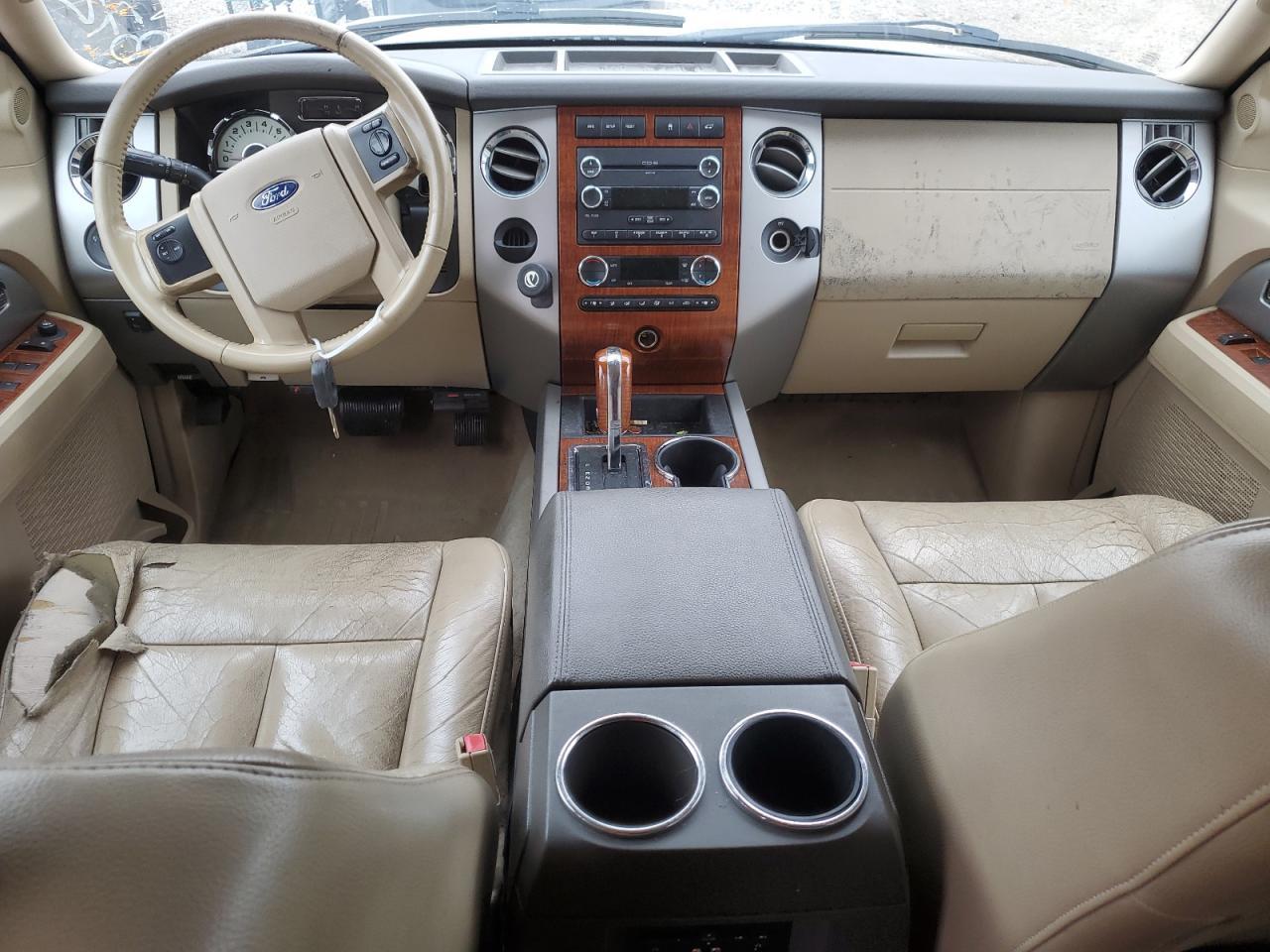 2010 FORD Expedition