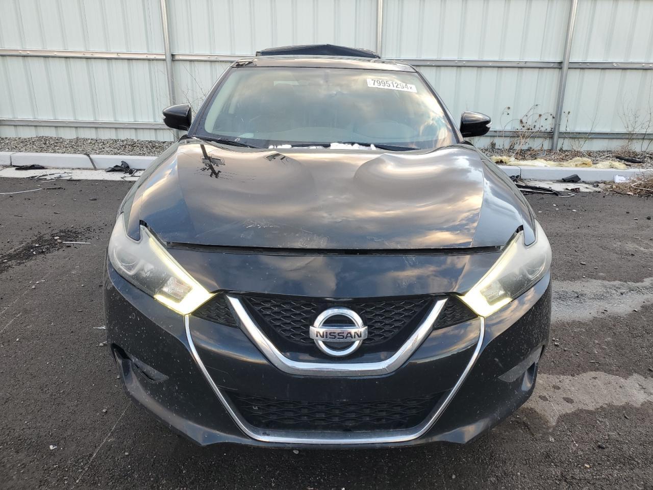 2018 NISSAN Maxima