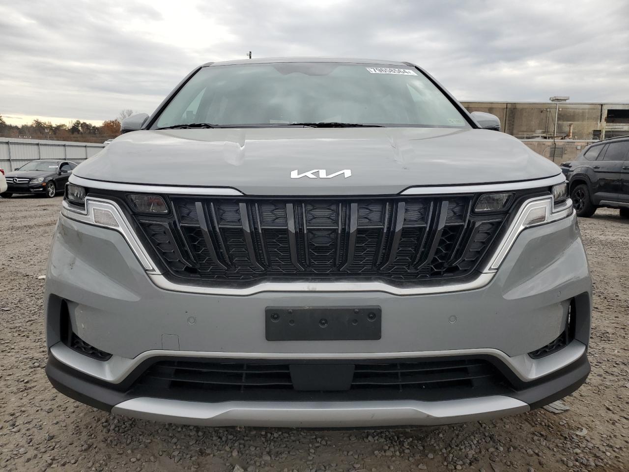 2024 KIA Carnival