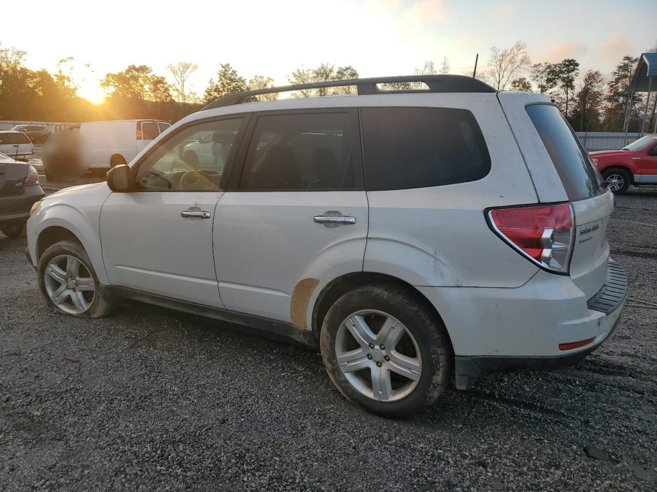 2010 SUBARU FORESTER