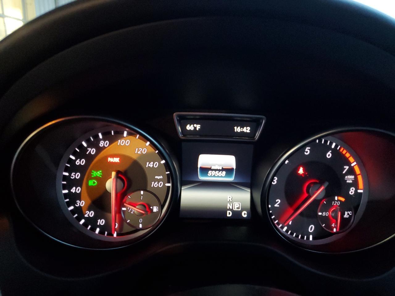 2016 MERCEDES-BENZ GLA-Class