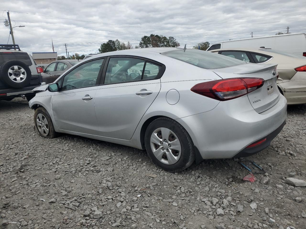 2017 KIA FORTE