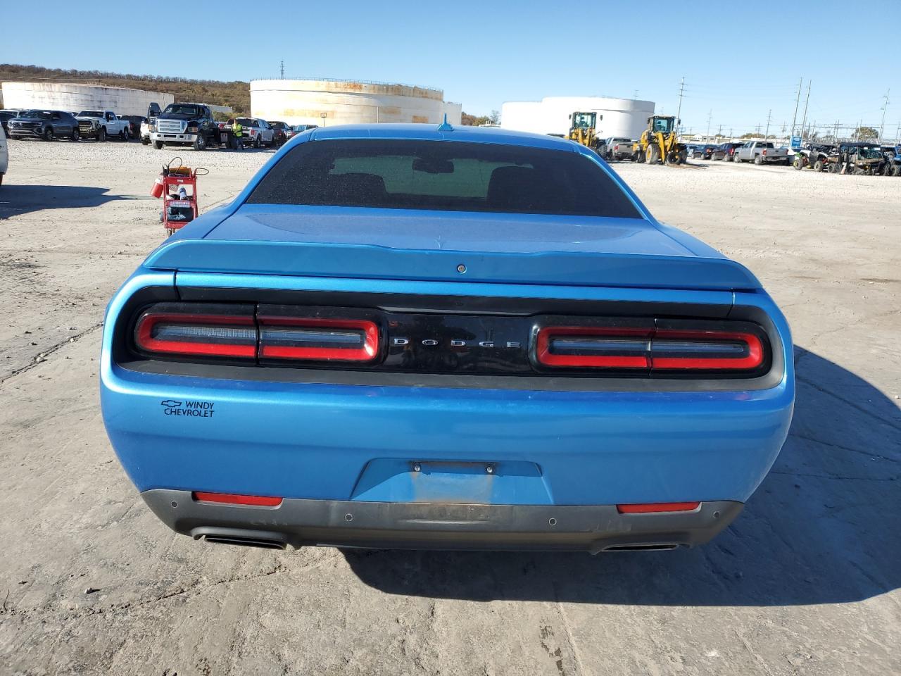 2015 DODGE Challenger