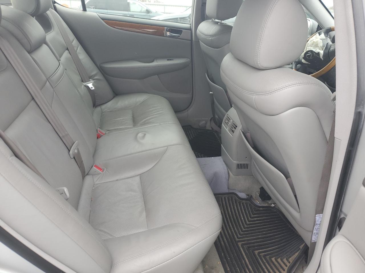 2005 LEXUS ES 330