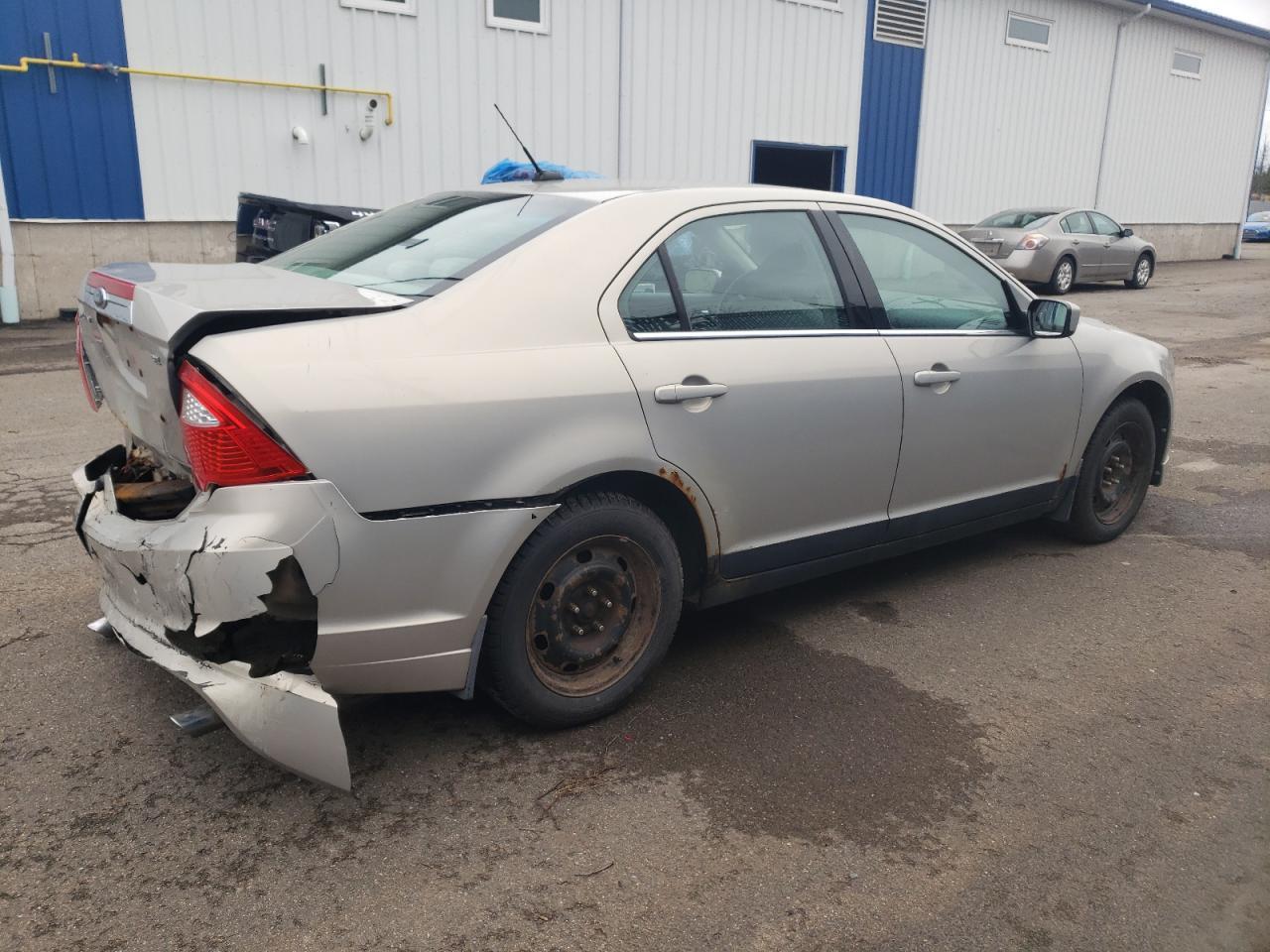 2010 FORD FUSION