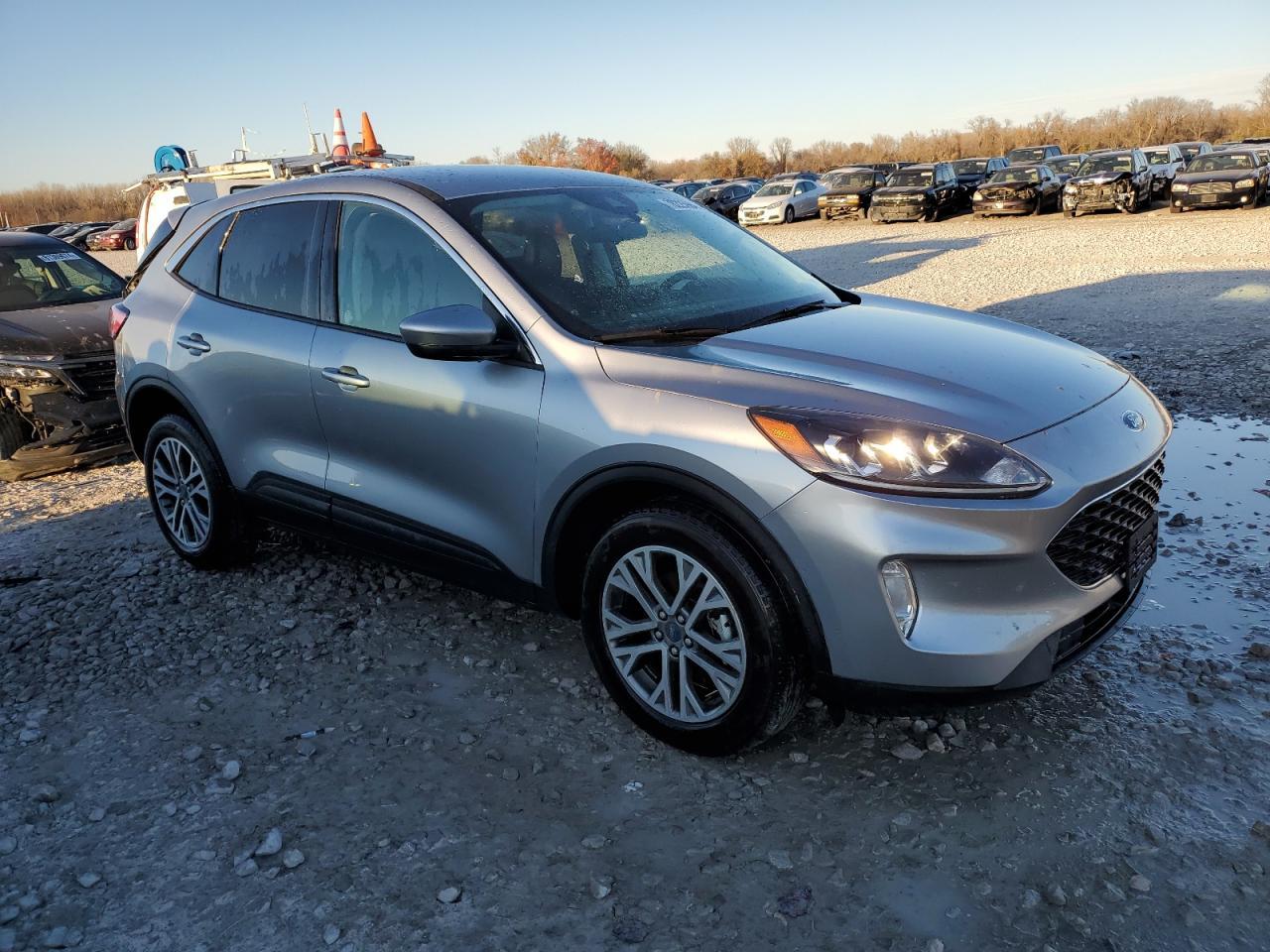 2022 FORD ESCAPE