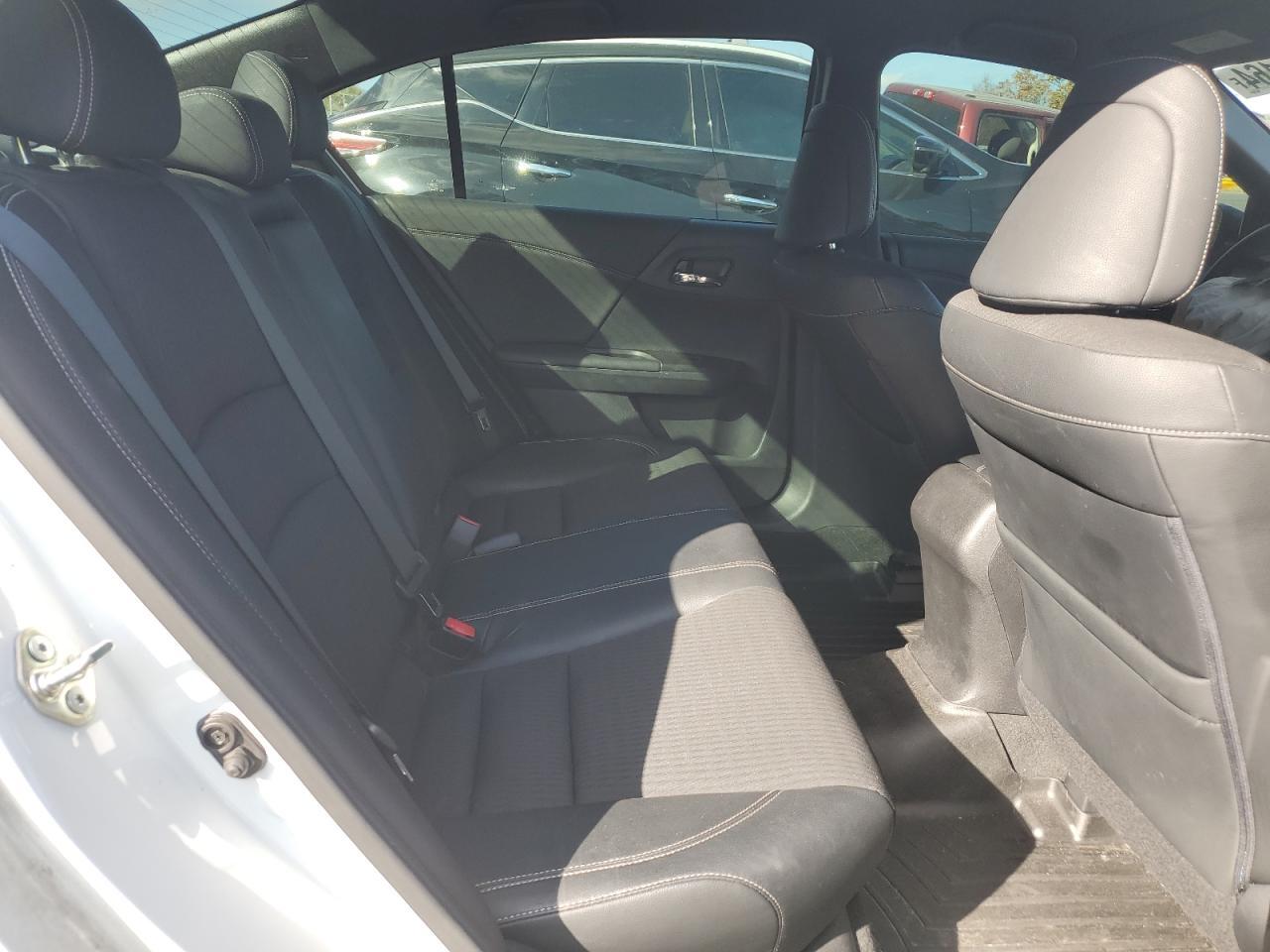 2016 HONDA ACCORD