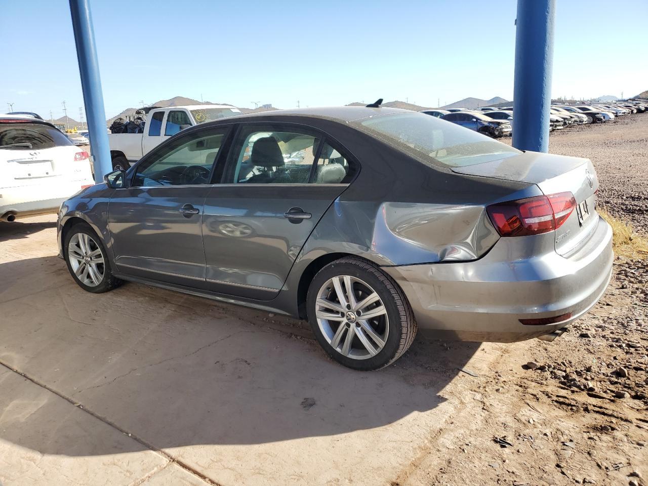 2017 VOLKSWAGEN JETTA