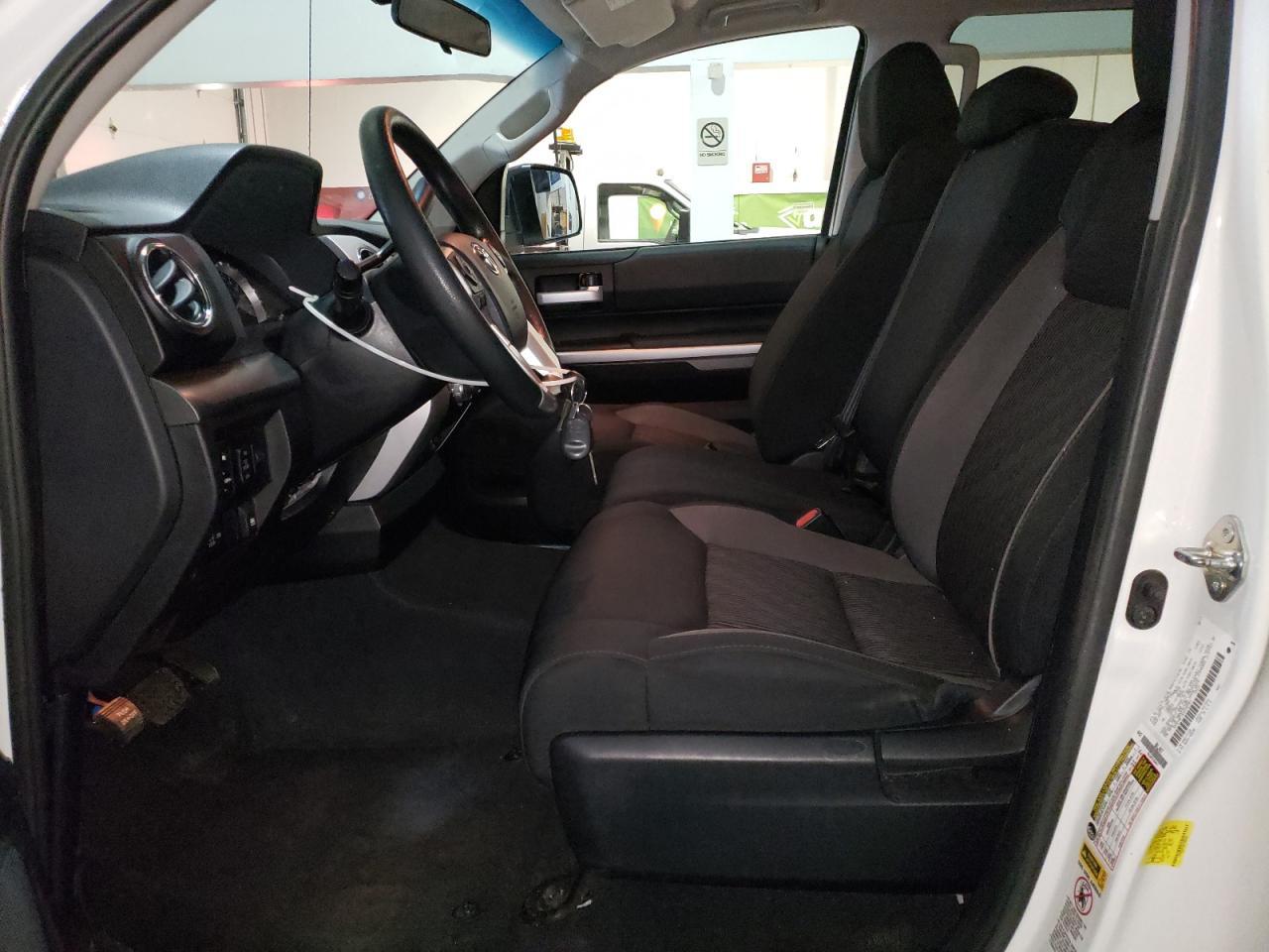 2016 TOYOTA TUNDRA