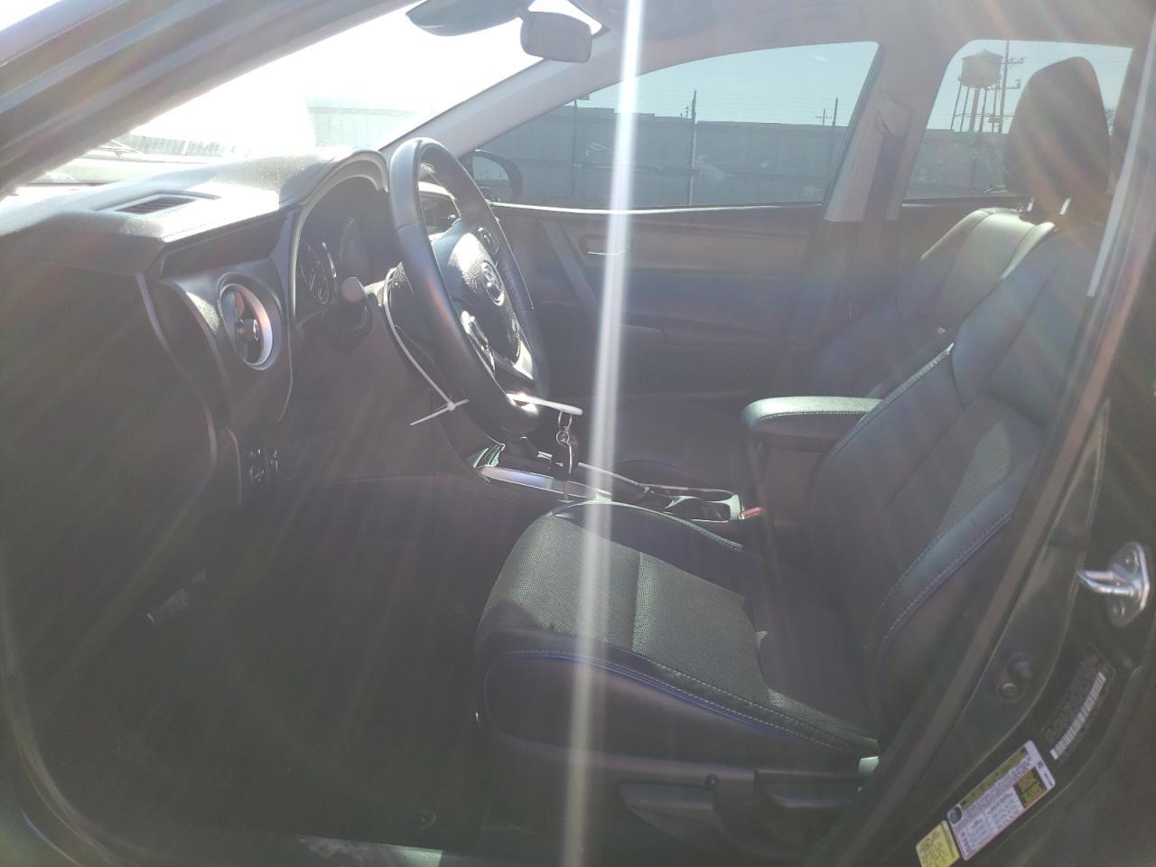 2017 TOYOTA COROLLA