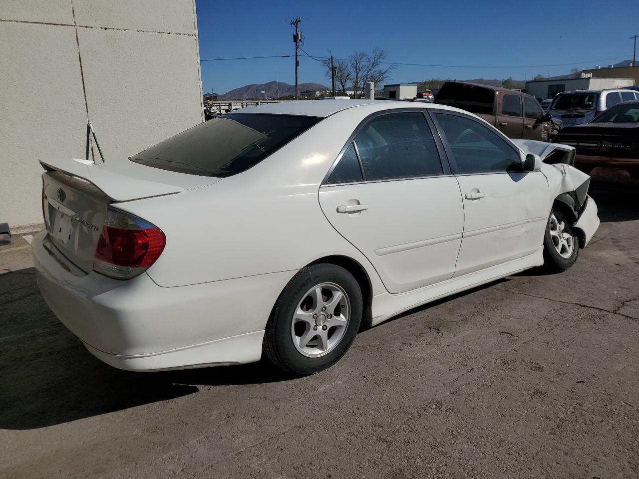 2005 TOYOTA CAMRY